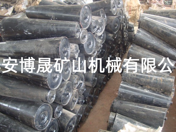 托輥、滾筒、托輥支架-泰安博晟礦山機(jī)械有限公司 托輥、滾筒、托輥支架-泰安博晟礦山機(jī)械有限公司